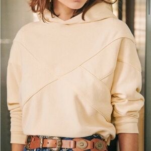 Sezane Aluna hoodie sweatshirt Women’s size Small in Ecru